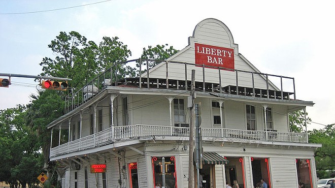 Is Minnie's Tavern Closing?