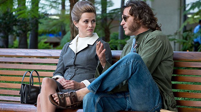 Joaquin Phoenix's Doc Sportello explains how Reese Witherspoon's hairdo is harshing his mellow