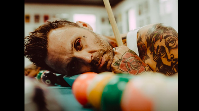 Blue October Frontman Justin Furstenfeld Continuing Solo Tour, Celebrating Birthday at the Aztec Theatre in December