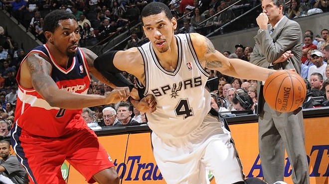Danny Green will sign your stuff