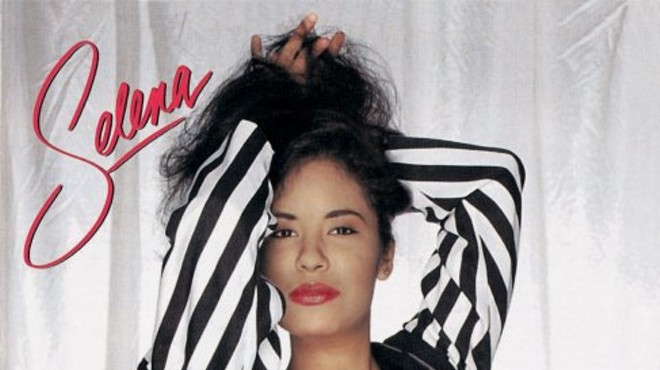Selena on the cover of her 1992 album Entre a Mi Mundo.