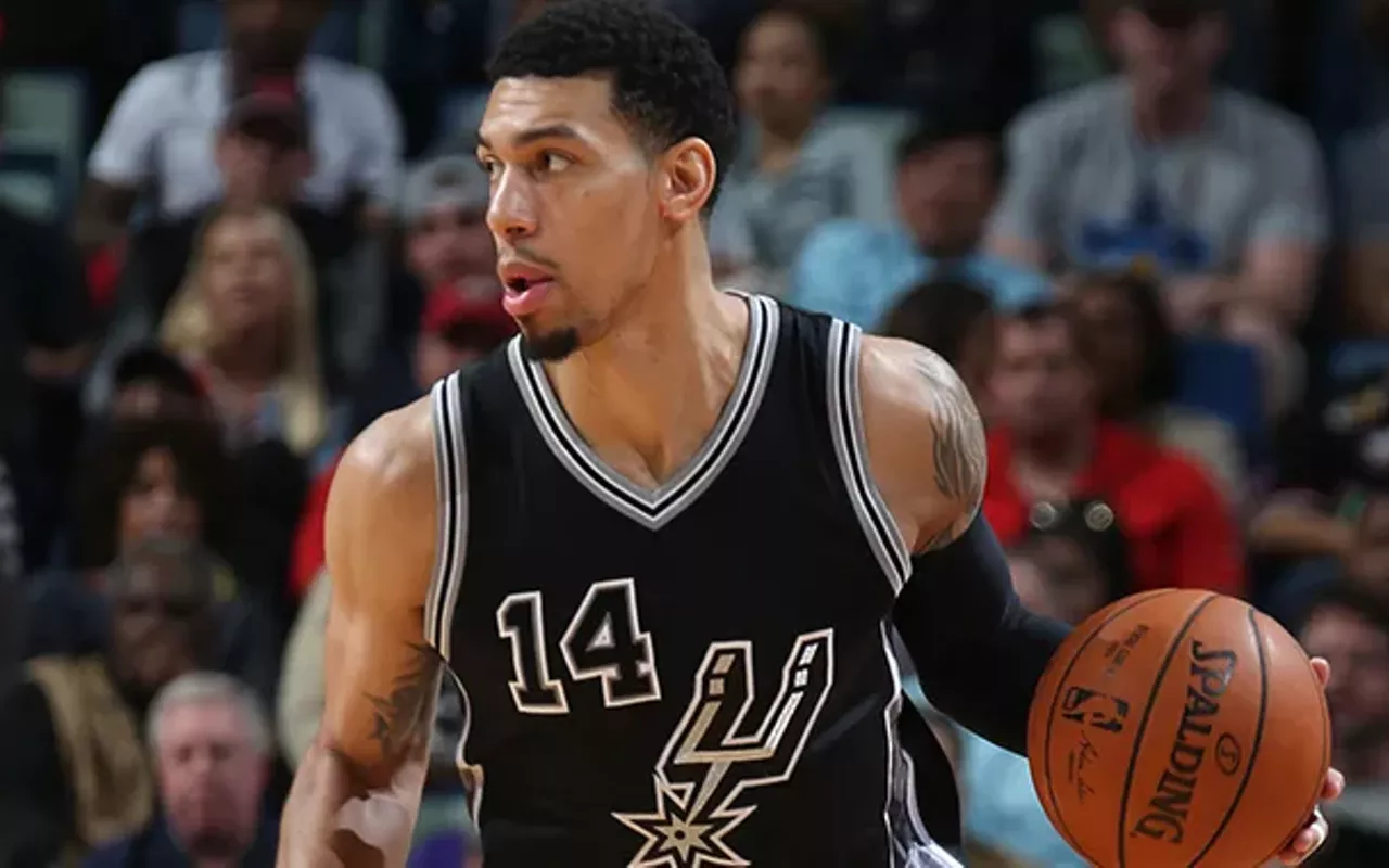 Image: San Antonio Spurs vs. Golden State Warriors