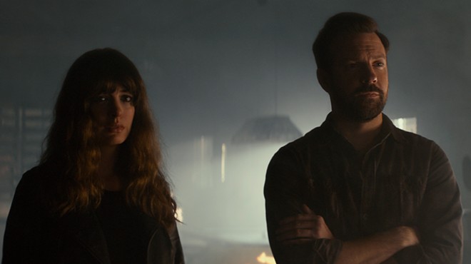 Monster Movie 'Colossal' Mixes Genres and Narratives with Near-perfect Results