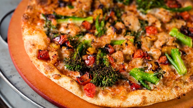 Sausage chicken, roasted pepper and broccolini pizza,