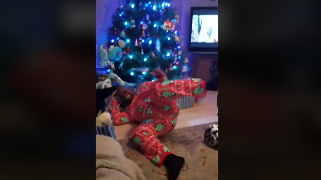 This San Antonio Dad's Christmas Hoverboard Fail Went Viral