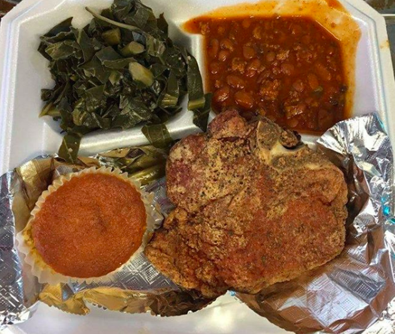 Gas up the car and head on out to Willie Mae’s. Though you’ll have to track it down, this food truck is worth finding for treats like fried gizzards and cornbread dressing.
Photo via Instagram / williemaessoulfoodandmore