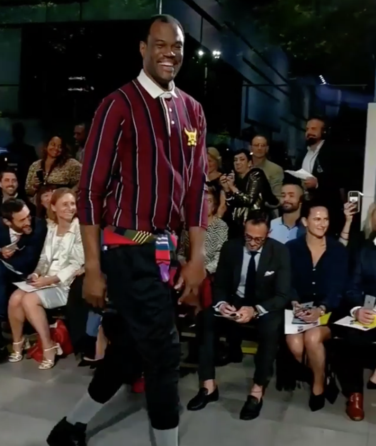David Robinson modeling in New York Fashion Week
Spurs legend David Robinson doing anything is automatically amazing, but Robinson modelling is a whole other deal. Whether you choose to recreate his professional suit look or go for the ‘90s theme he dressed up as (much more fun), you can pretend you’re 7’1 too and strut like Robinson.
Photo via Instagram / nicekicks