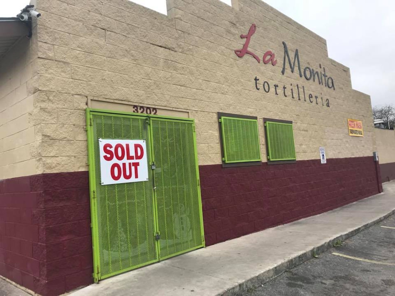 La Monita Tortilleria
3202 Guadalupe St, (210) 432-0332, facebook.com
Located in the heart of the West Side, La Monita sells their masa ready to go, as well as corn and flour tortillas. They also have some delicious AF barbacoa, in case you need any ideas on what to pair with your dozens of tortillas.
Photo via Facebook / La Monita Tortilleria