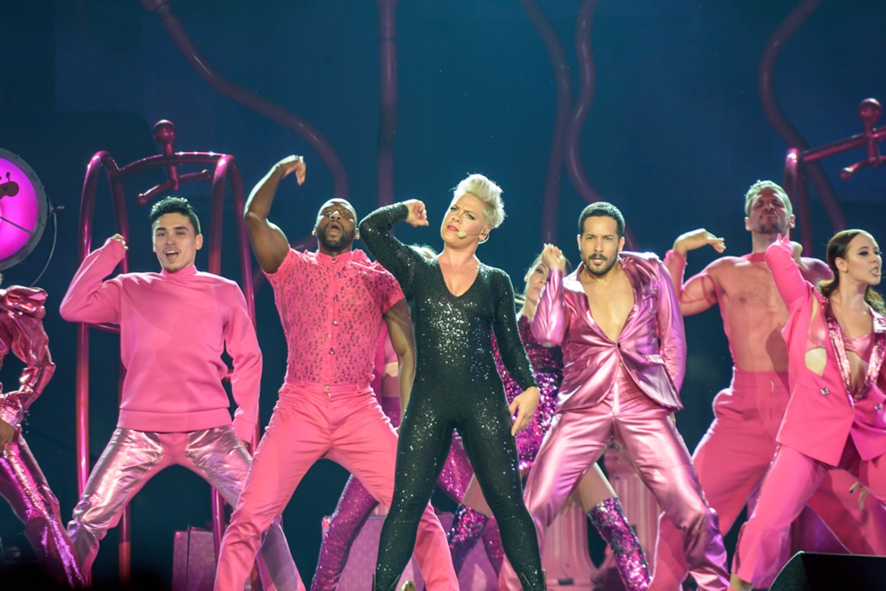 P!nk Came and Wowed Everyone at the AT&amp;T Center Because That's Just Who She Is