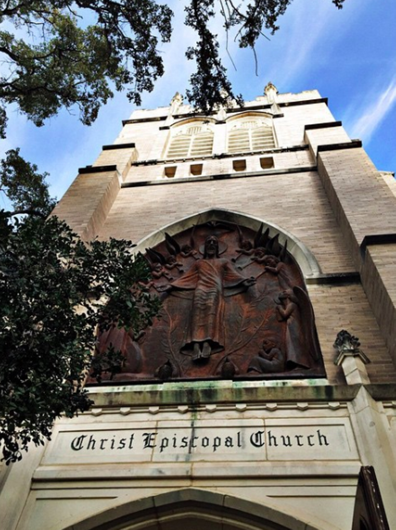 Christ Episcopal Church
510 Belknap Pl, cecsa.org
Found in the charming Monte Vista neighborhood is Christ Episcopal Church, regarded as peaceful as it is beautiful. It was founded in 1907, so the church as welcomed plenty of visitors since its founding.
Photo via Instagram / joannaraeb