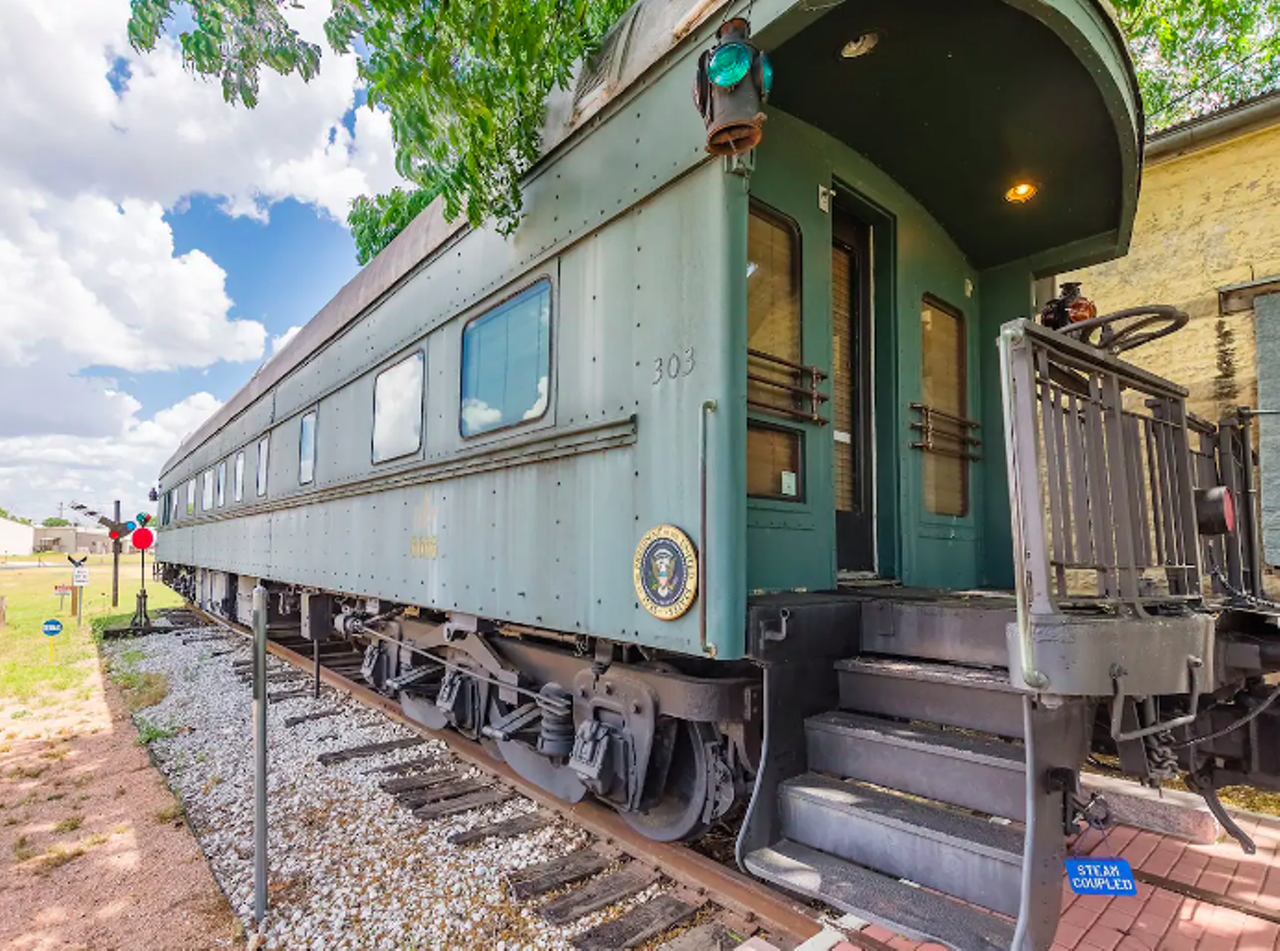 1894 Private Pullman Palace Car - Very Unique Stay, Fredericksburg
$280 per night