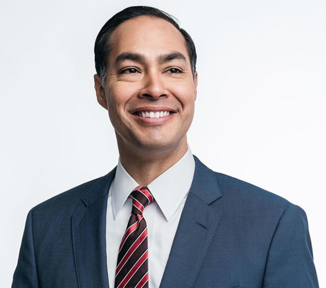 Julián Castro
You won’t need a lot to dress up as ole Julián— just a blue suit paired with his iconic facial expressions and hand gestures. If you’re really going all out, take some of his campaign slogans and promises to really sell your getup.
Photo via Instagram / juliancastrotx
