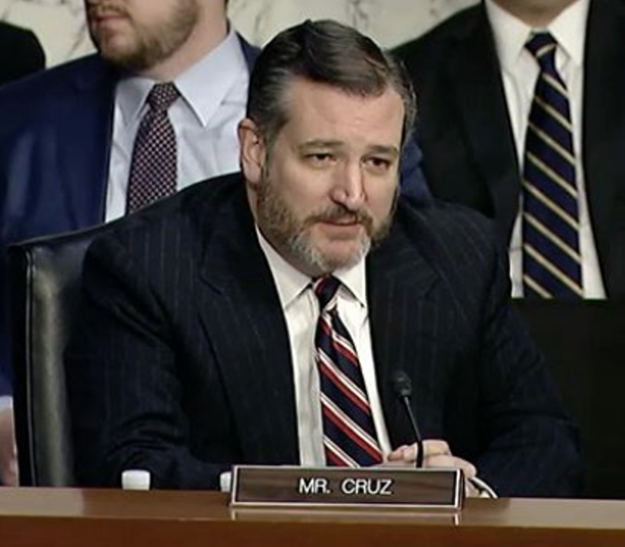 Ted Cruz
Want to look hella creepy? Dress up as Ted Cruz. Want to look hella creepy with a terrible beard? Dress up as Ted Cruz circa 2019.
Photo via Instagram / sentedcruz