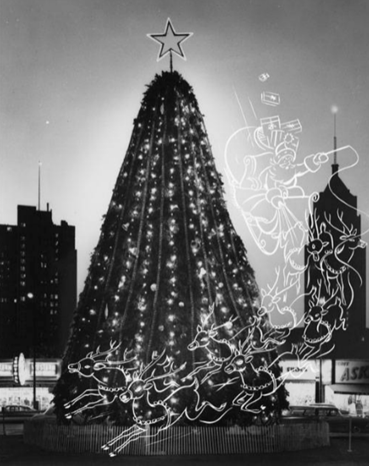While this photo is undated, you can see the city's official Christmas tree on display in Alamo Plaza.