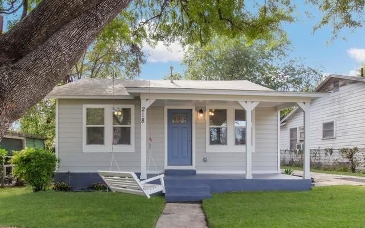  218 Vereda St., 78201
$115,500 
2 beds, 1 bath, 780 sq ft, 4,792 sq ft lot
This home has been completely remodeled with new insulation, new sheetrock, freshly painted walls, all new double glass insulated windows. All electricity front and back has been completely re-wired  and updated plumbing can be found throughout home. The home also comes with granite counter tops, travertine tile and all new cabinets with 20yr warranty in kitchen, and a bonus room outside that can be used a second house.