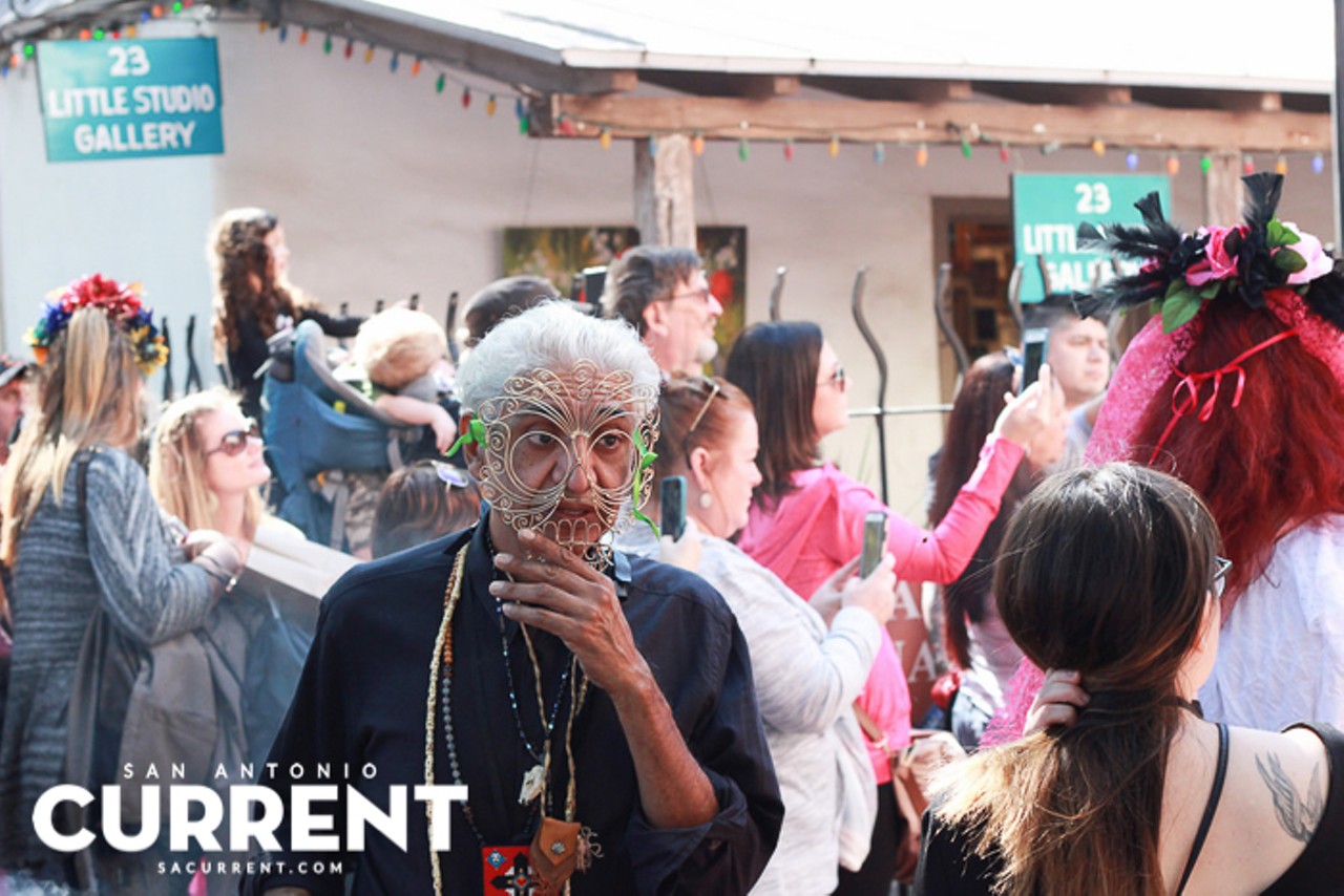 60 Lively Photos From Muertos Fest at La Villita