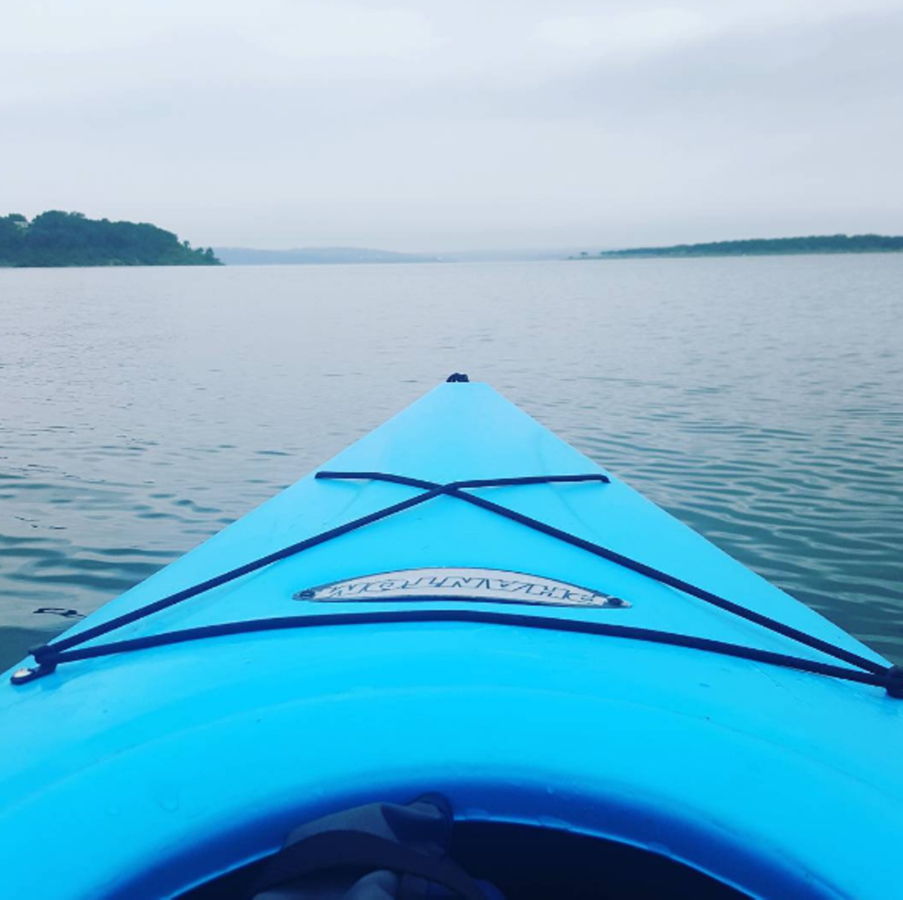 Canyon Lake
Only an hour away, make a day trip to Canyon Lake for some good times on the water and easy kayaking. Photo Instagram (skyler2891)