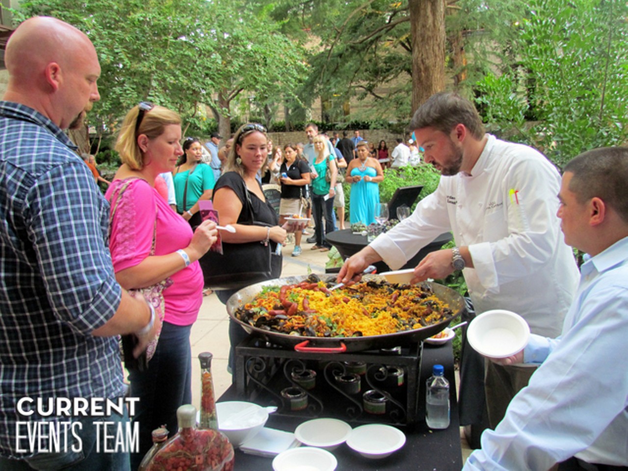Thirty Delicious Photos from Taste of the Riverwalk