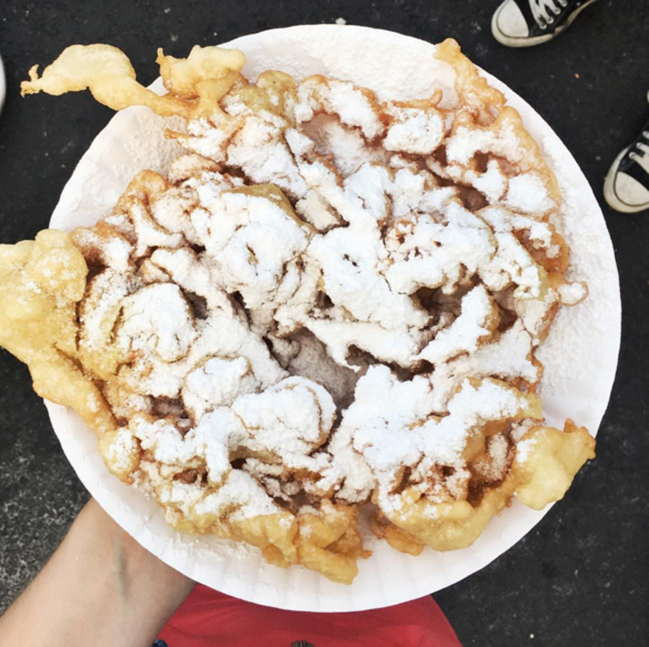 Just look at the fried sugary goodness. 
Photo via Instgram/eat_it_b