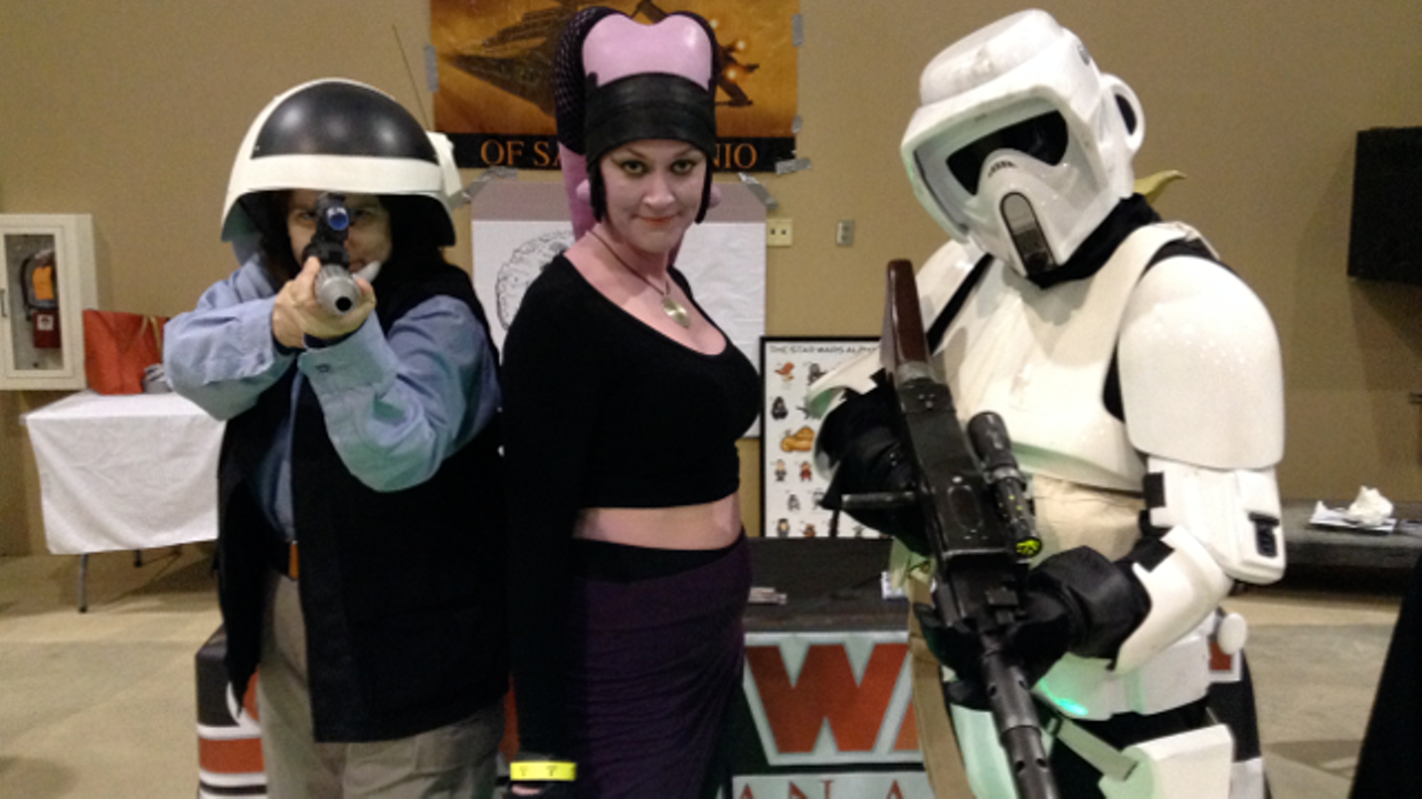 20 Photos from the Alamo City Toy Expo