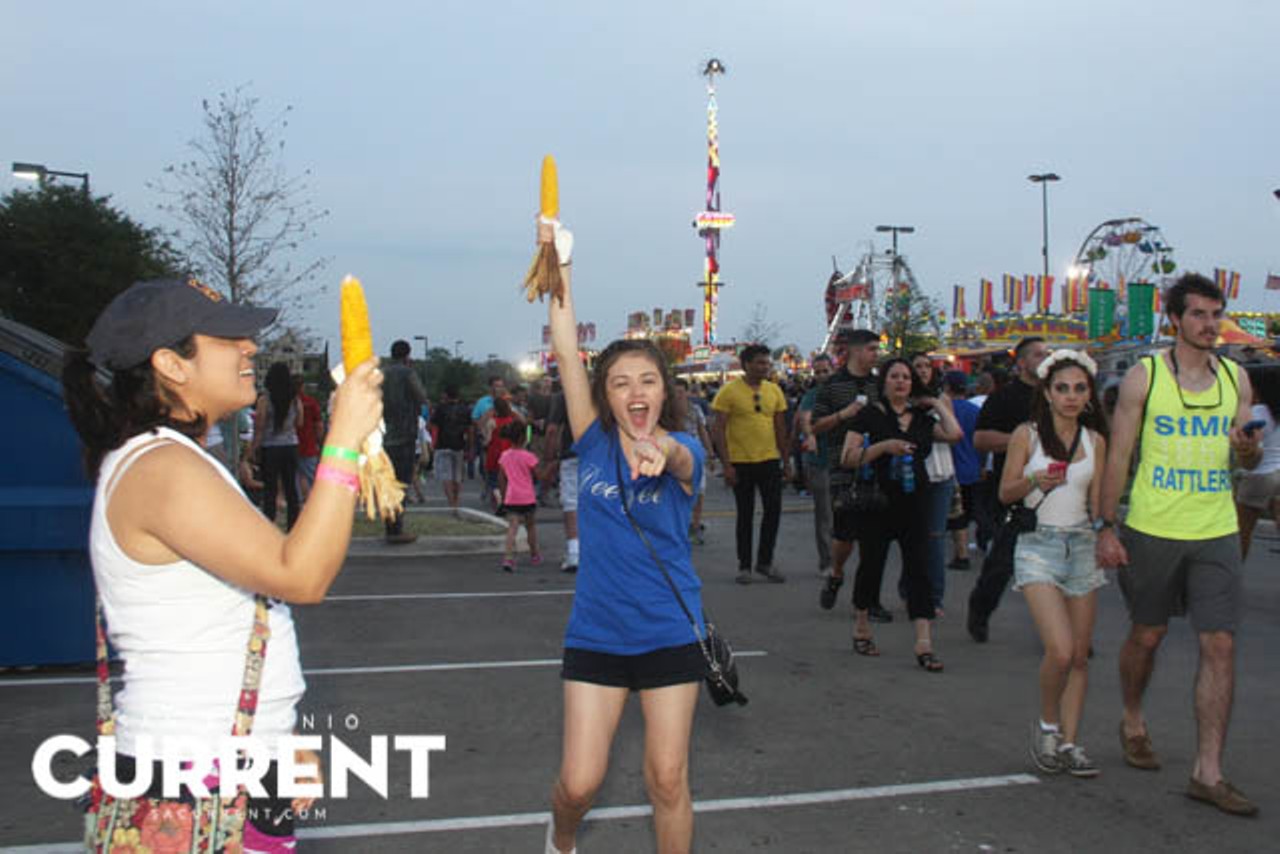 Fiesta is Your Oyster: 70 Photos from Oyster Bake