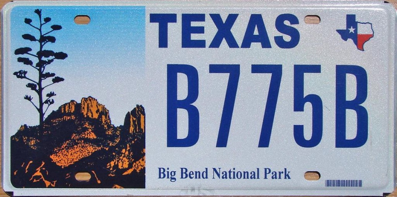 
Situated in the Chihuahuan Desert, Big Bend is one of Texas's most beautiful parks. If you are too lazy to actually make the trip to enjoy Big Bend in person, you could help conserve its beauty simply by putting this plate on your car.
