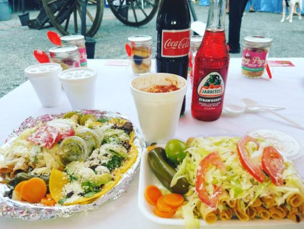 Best Tacos
La Maceta Tapatios, (210) 419-3845, facebook.com/lamaceta.52
Photo via Instagram, cherry_pop_bakeshop