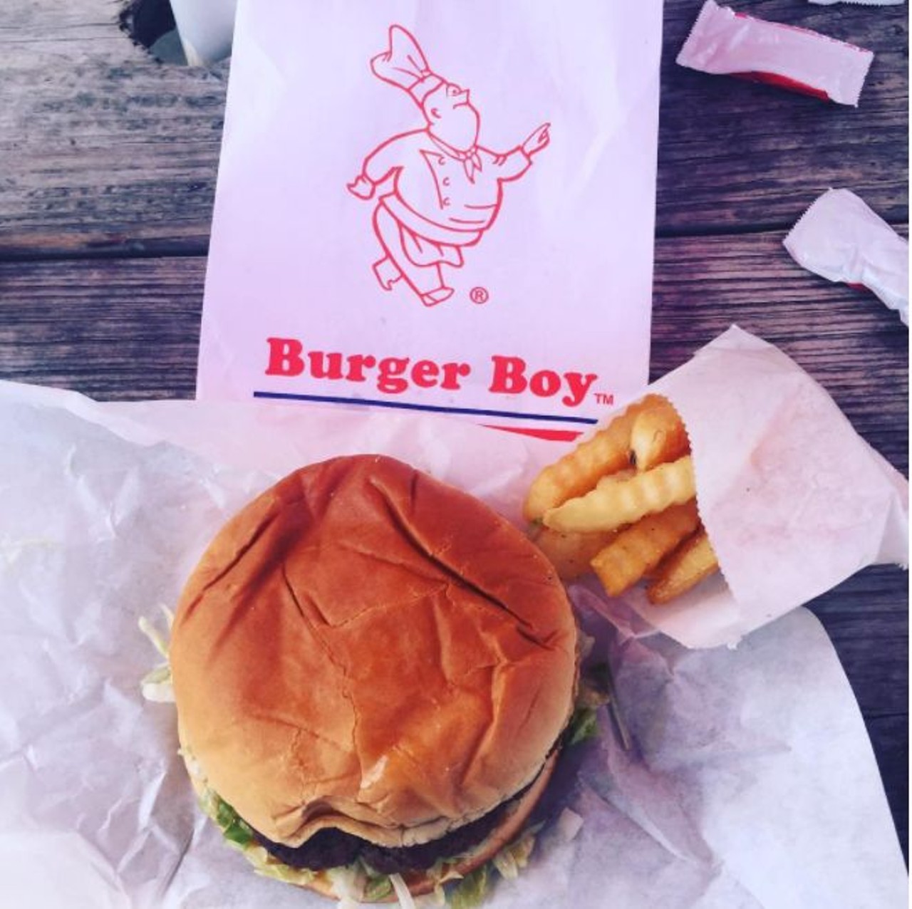 Burger Boy
2323 N St. Mary&#146;s St, (210) 735-1955
Burger Boy serves up banging burgers on the go, always paired with golden fries for your satisfaction.
Photo via Instagram 
quinto_g
