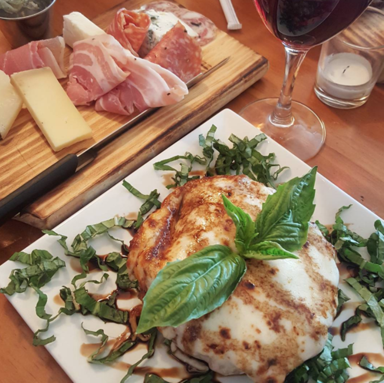 Reds, Whites & Brews Restaurant
15614 Huebner Road, (210) 493-7599
Since May of 2016, this eatery has kept fans happy with their baked brie and jalapeno, cheesy flatbread and expansive list of wines and regional beers.
Photo via Instagram, moonbeba