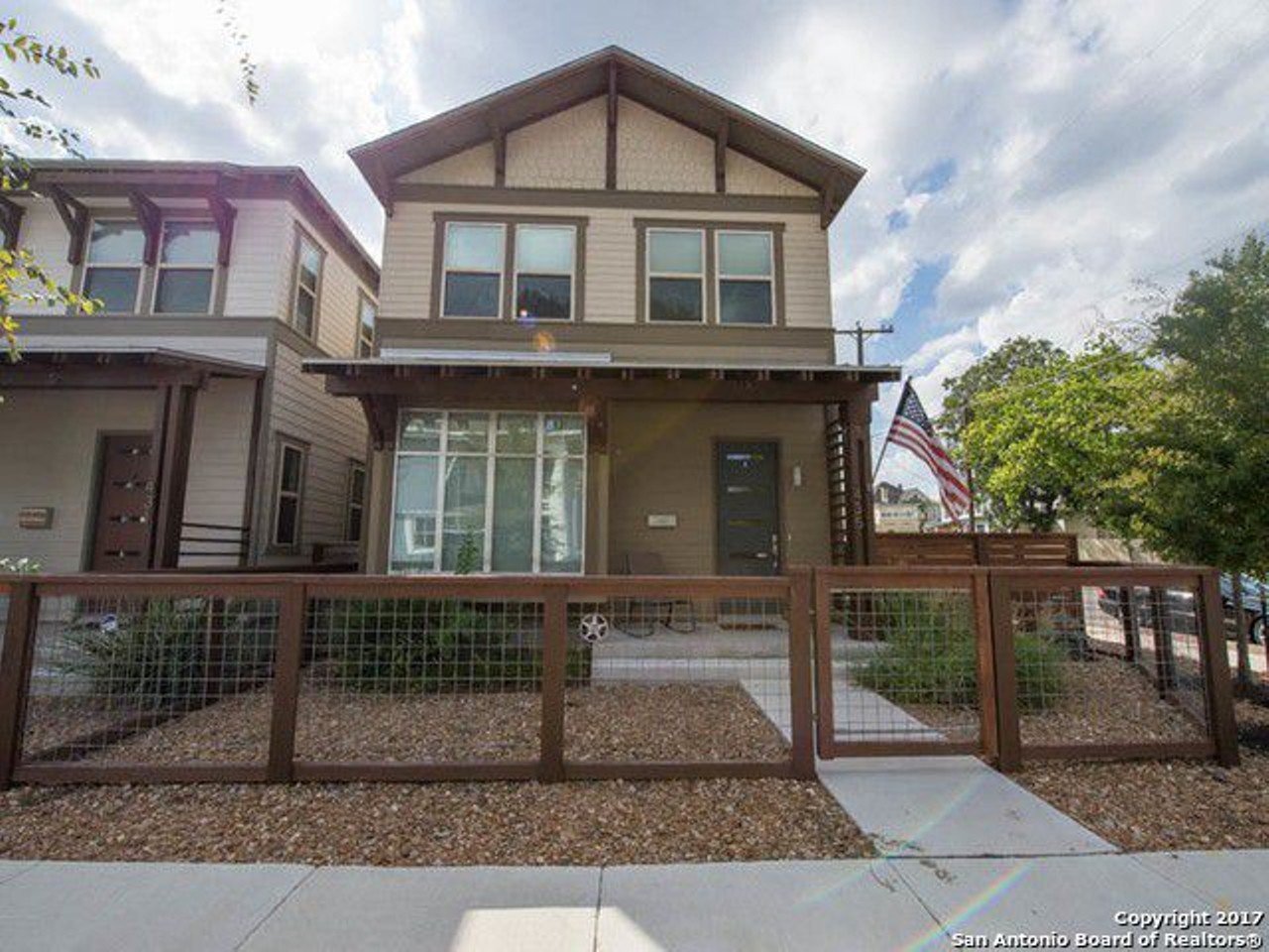 435 Paschal St.
$2,650/month
3, beds, 2 1/2 baths, 1,705 sq. ft.
This Craftsman-style home is only two years old and less than a mile from all the action.