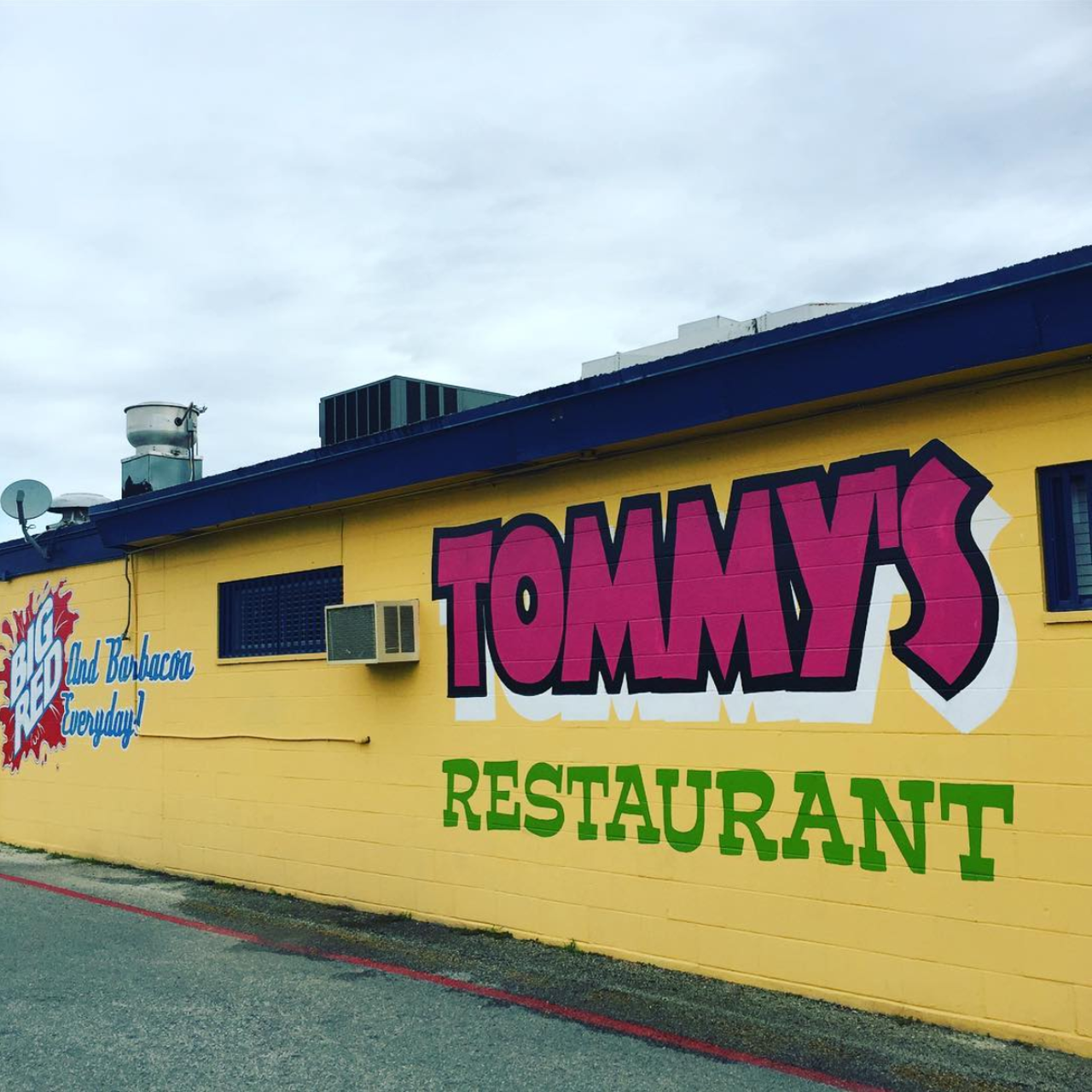 Tommy’s Restaurant
Multiple locations, mytommys.com
If you’re looking for a quick and easy dining experience, any of the three San Antonio locations will satisfy you. With breakfast served all day and fideo & menudo that long-time fans rave about, you’re missing out if you haven’t tried Tommy’s.
Photo via Instagram / 363elsa