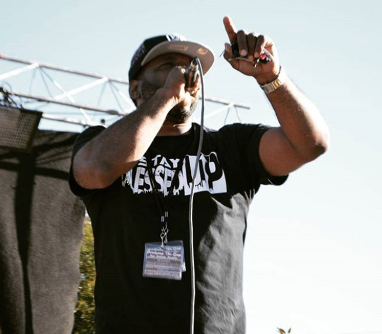Dre' L.O.C.
Thursday, March 15, 9:10- 9:20pm
Husband, father, pastor and rapper, Dre’ L.O.C.’s musical vibe is reminiscent of ’90s “gangsta rap” in the vein of artists like Bone Thugs n Harmony, but lyrically the artist talks about his experience as a Christian.
Photo via Instagram / dreloc210