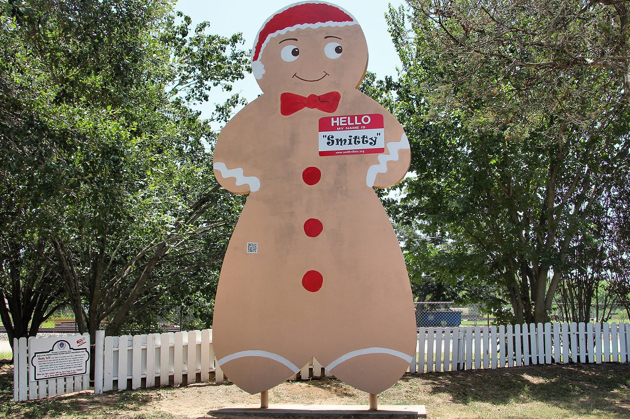 Smitty: World's Largest Gingerbread Man, Smithville, TX
Junction of 1st St. and Main St., Smithville, roadsideamerica.com
From the world’s largest gingerbread mold came Smitty, the world's largest gingerbread man, who towers at 20 feet. The actual cookie, which earned a Guinness World Record, was eaten by the town residents but a replica stands to commemorate the occasion. 
Photo via WIkimedia Commons /  Larry D. Moore