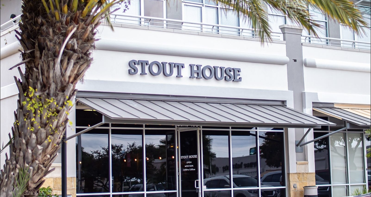 Stout House
22810 U.S. Highway 281, (210) 334-0099, stouthousesa.com
Stout House’s fourth location offers a rotating lineup of 20 beers on tap, $8 beer flights and a full bar. TVs are scattered throughout, and guests are welcome to bring in their own food, since this Stout House location doesn't have a kitchen.
Photo via Facebook / Stout House Stone Oak