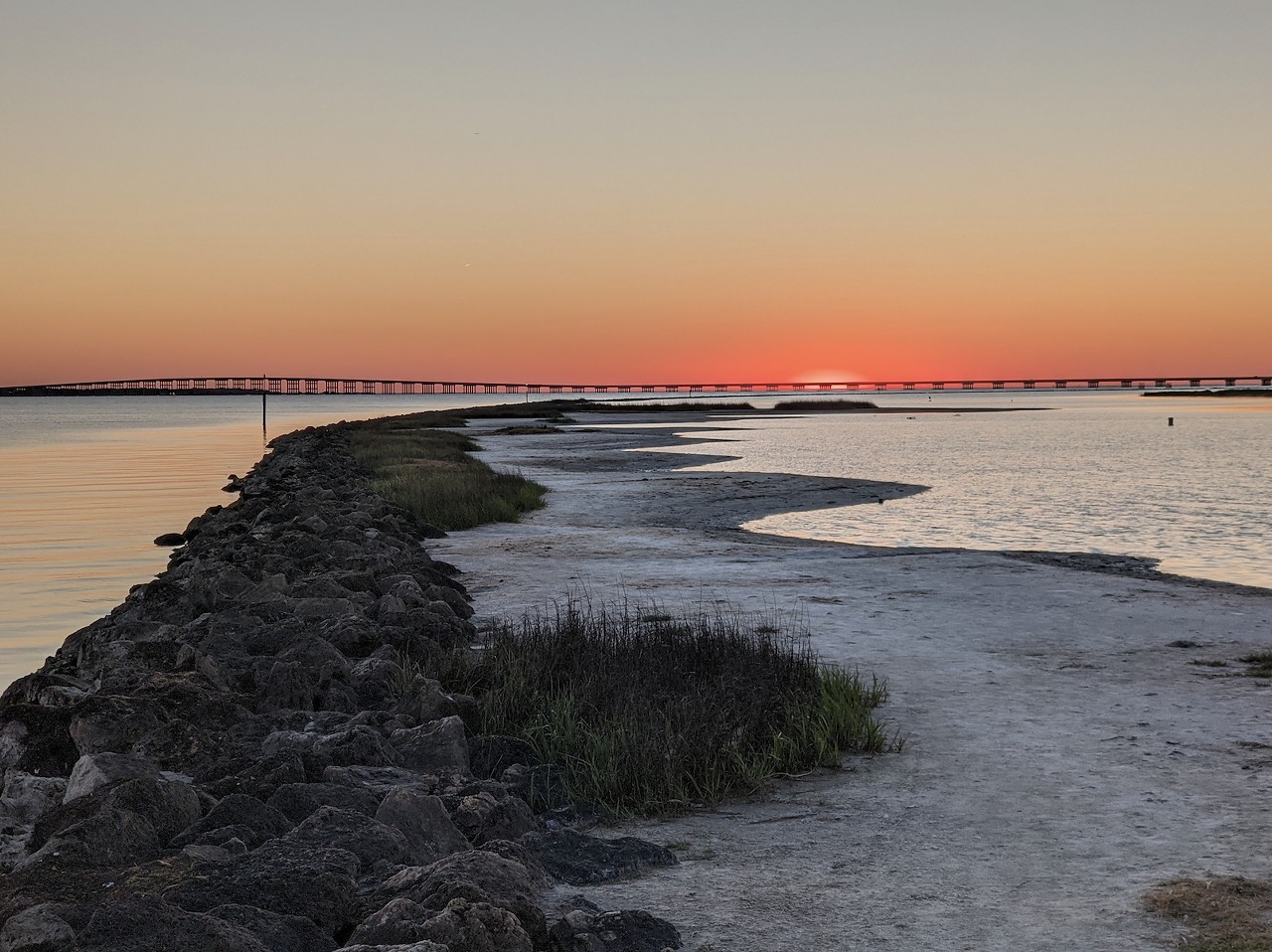 Goose Island State Park
202 S. Palmetto St., Rockport, (361) 729-2858, tpwd.texas.gov
Goose Island State Park is a great choice for nature lovers who want to hit up the coast. Fishing enthusiasts in particular can enjoy the 1,620-foot-long pier.