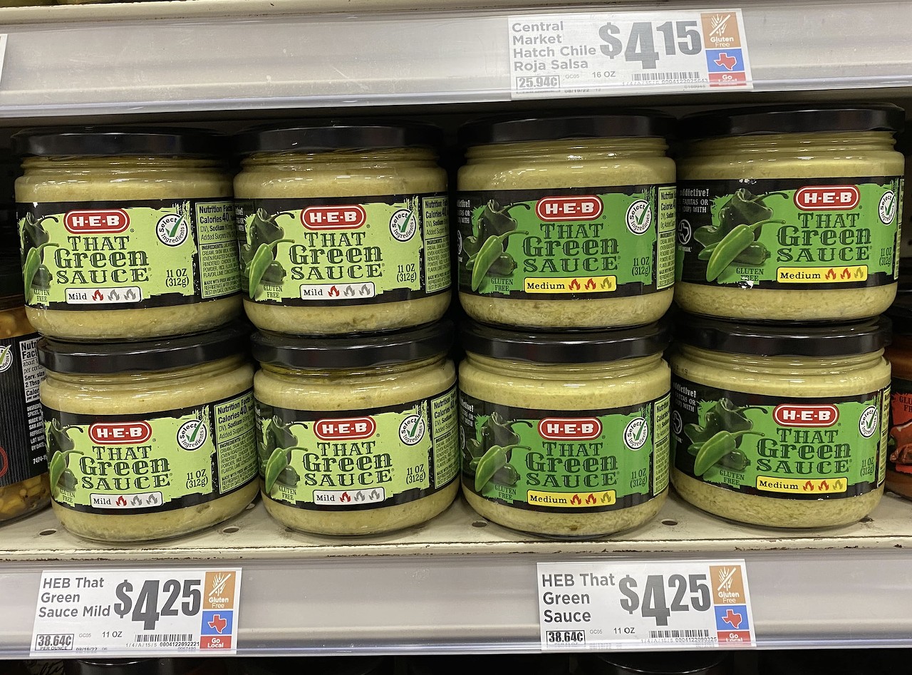 That Green Sauce
heb.com
H-E-B’s That Green Sauce — a jalapeño, poblano and green tomato salsa that tastes great on everything from eggs to tortilla chips to tacos — has long been satisfying shoppers’ cravings for spicy sustenance.