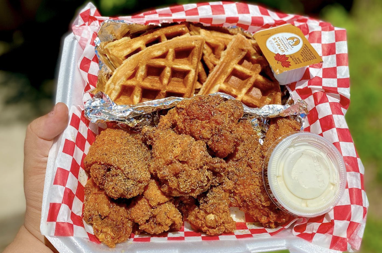  Wing’z Waffles and More
1103 Mason St, (210) 267-5779, wingz-waffles-more.business.site
Feeling indecisive? It's all in the name — go for the wings and waffles combo and you won't be disappointed.
Photo via Instagram / siempre_sanantonio