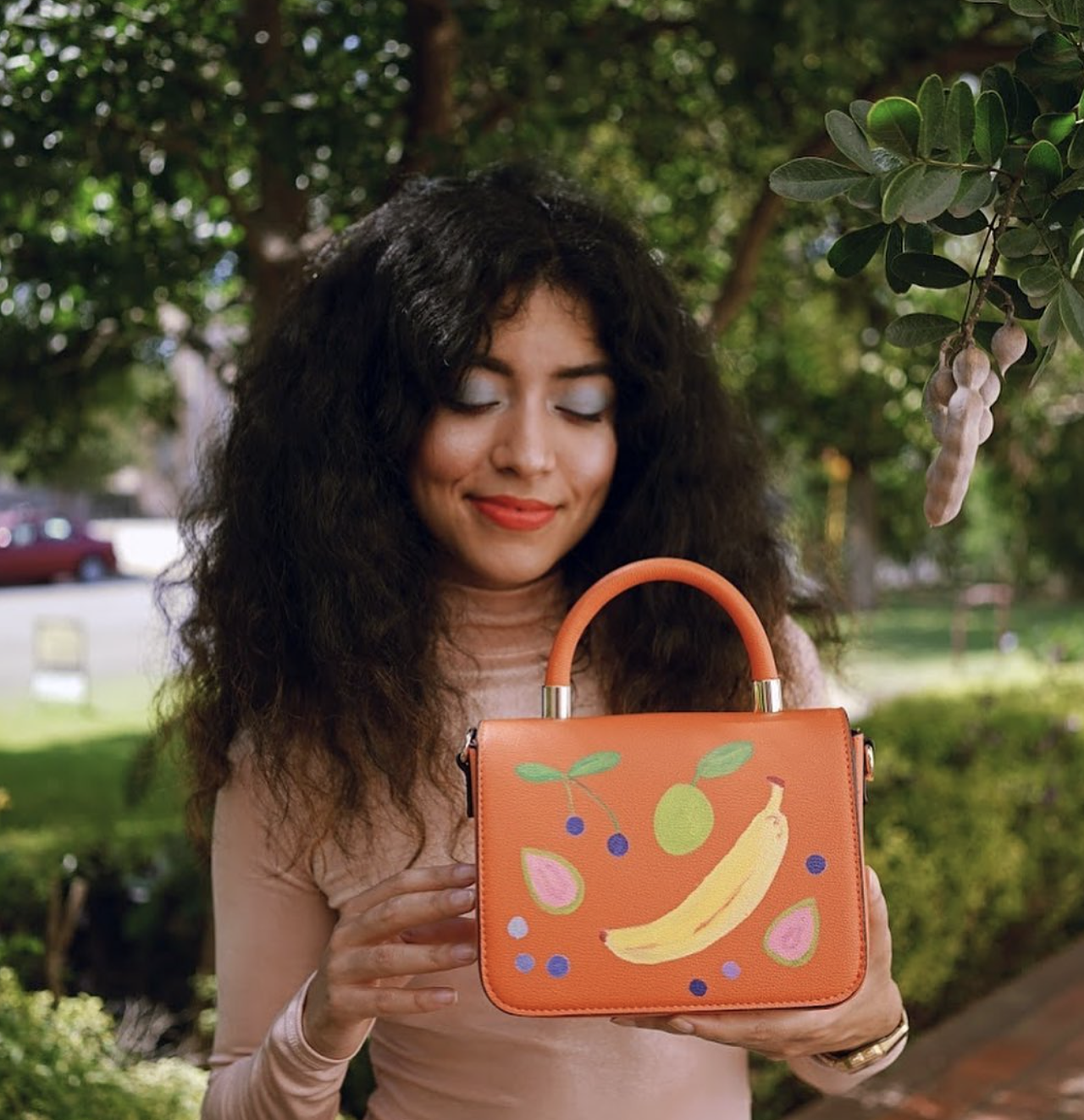 Breakfast Friend
@breakfastfriend
Bárbara Miñarro gives reclaimed purses new life 
Photo via Instagram / breakfastfriend