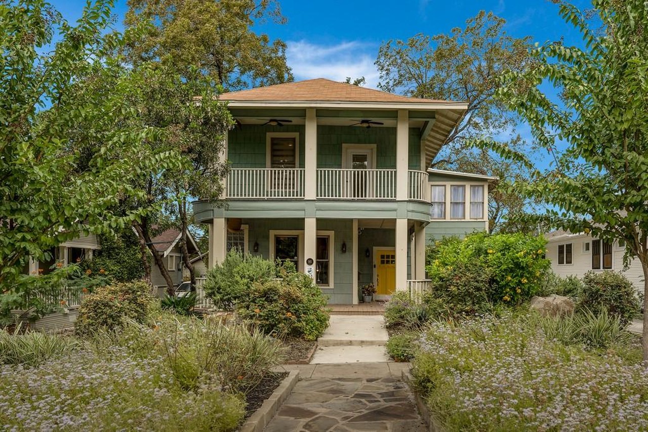 A beautifully restored 1915 home for sale was one of the first houses built in San Antonio's Beacon Hill