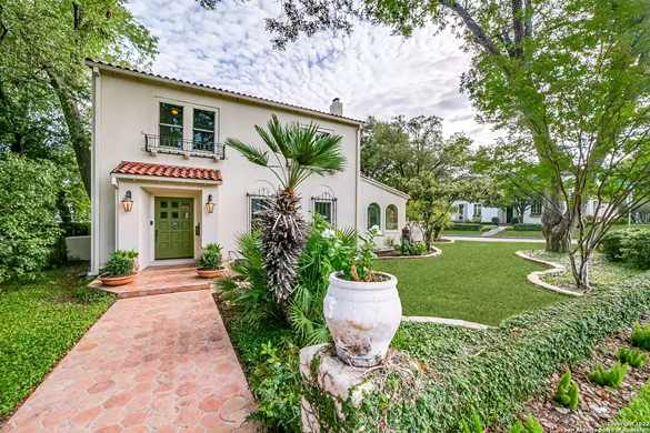 A former top executive at San Antonio’s USAA is selling this Spanish-style home