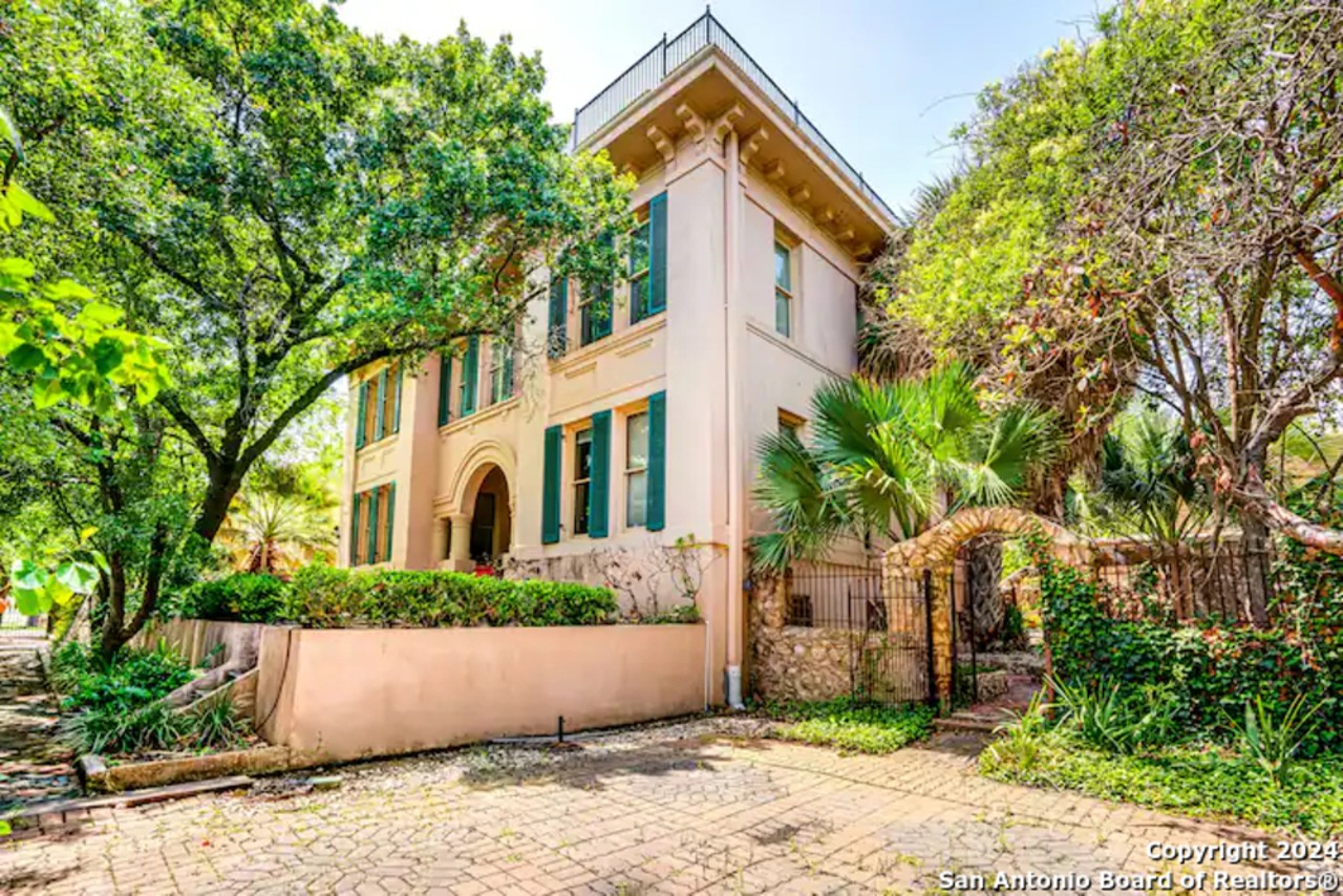 A historic San Antonio home designed by the McNay Art Museum's architect is for sale