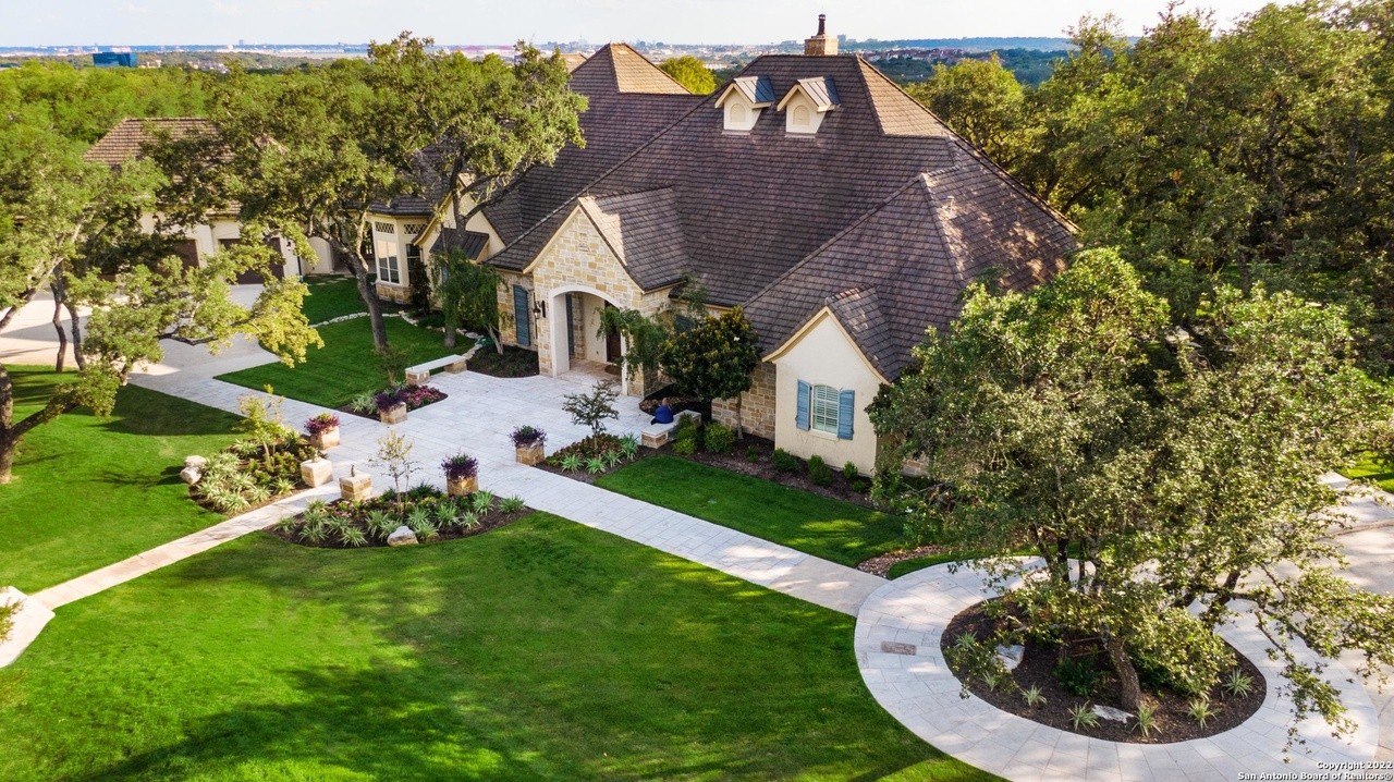 A San Antonio mansion with a covered pickleball court and a two-story pool house is now for sale