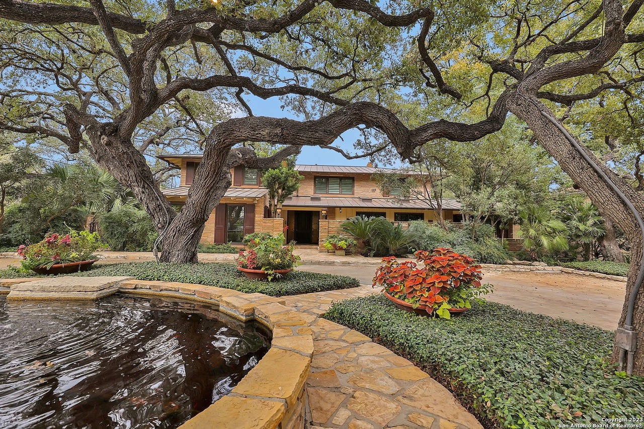 A San Antonio mid-century home with ties to Southwest Airlines' founder is for sale with a price cut