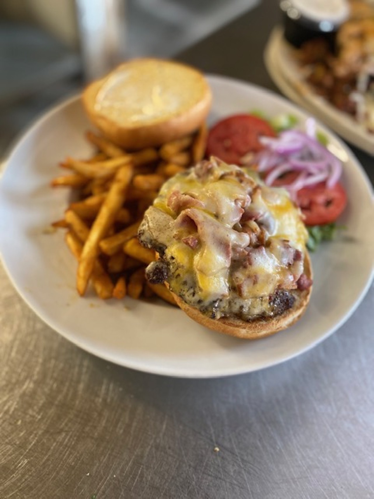 Guillermo’s Austin Street
1216 Austin St
$12 Bacon Cheese Burger100% Angus Beef hand packed daily. Served with our prepared grilled bun with mayo, lettuce, tomato, red onion, & pickles.