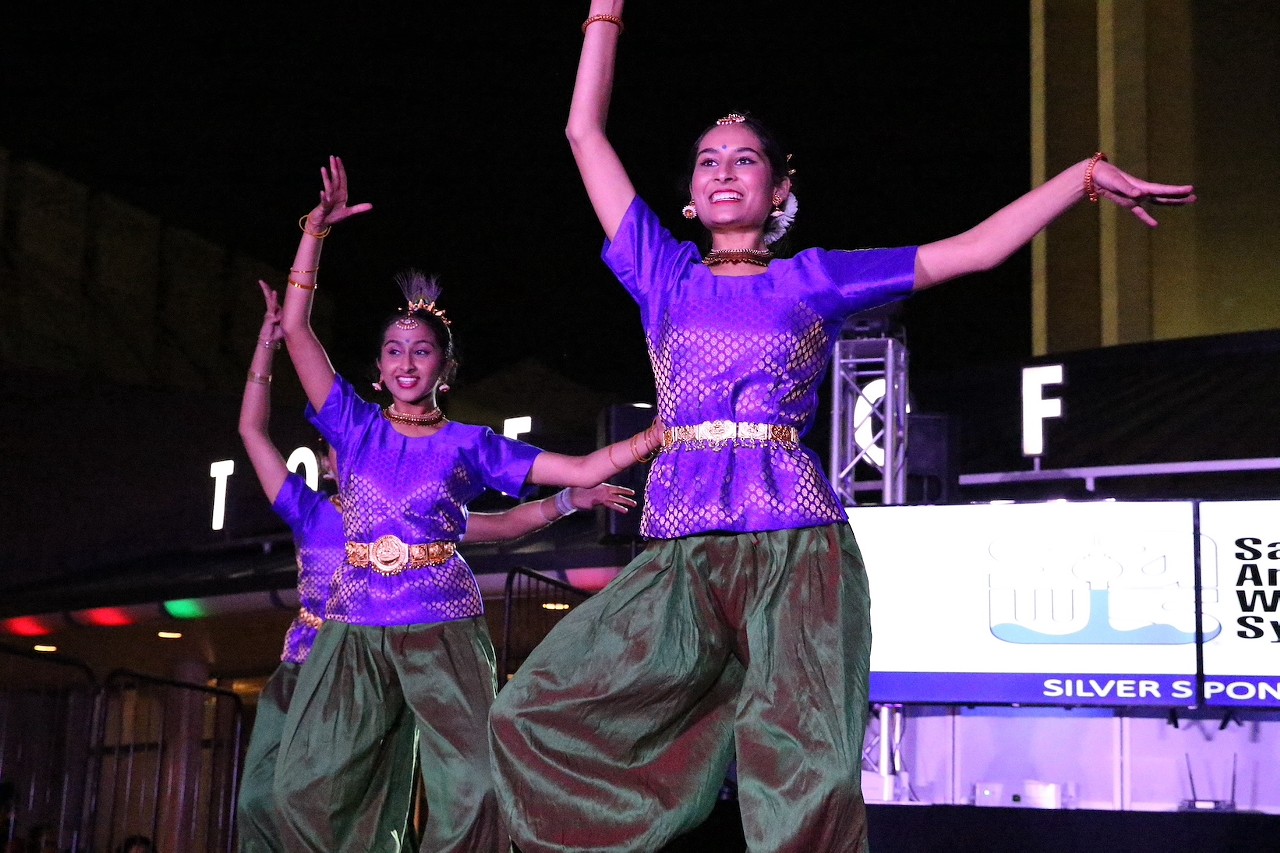 All the best colorful moments from San Antonio's 2021 Diwali celebration