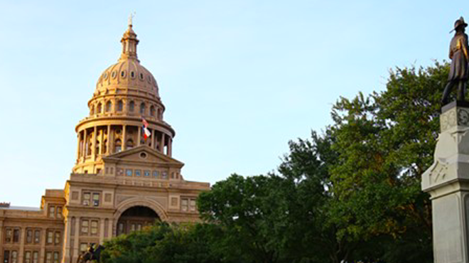Democrats in Texas House flying to Washington in bid to shut down voter-restriction bill