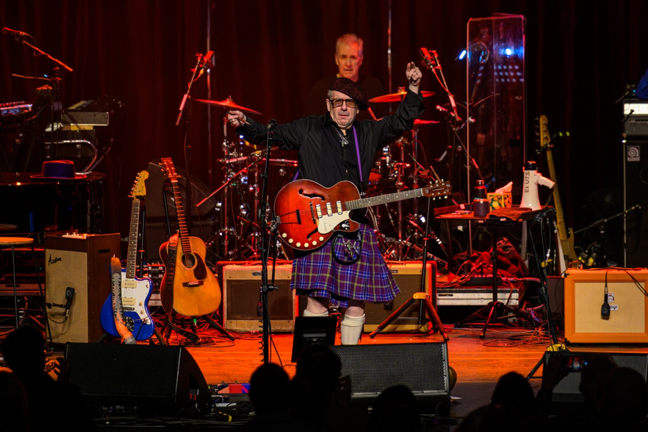 Elvis Costello performed compelling, if unfamiliar, set for first-ever San Antonio show