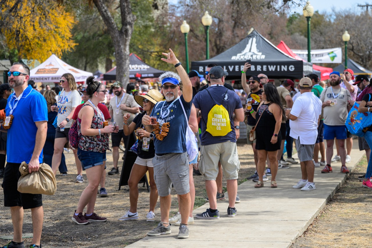 Everyone we saw having fun at the 2023 San Antonio Beer Festival | San ...