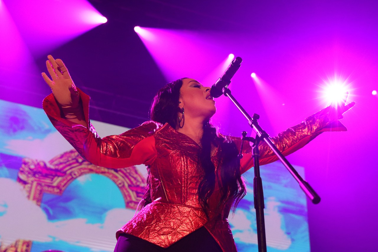 Everything we saw as Carla Morrison performed Saturday at San Antonio's Tech Port Center