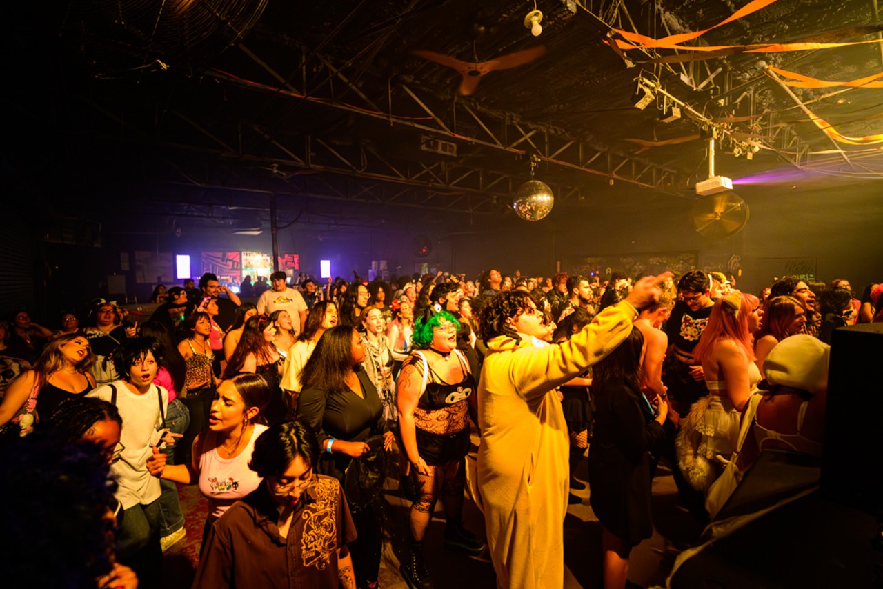 Everything we saw at San Antonio's Hello Kitty Rave